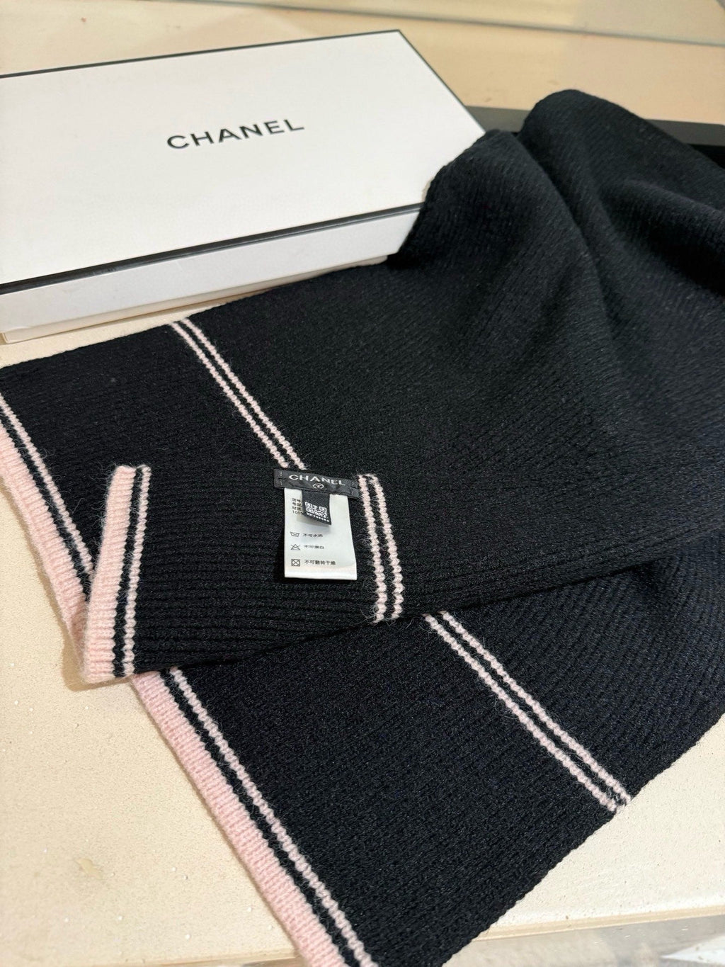 '- 26S SCARF 190 IN KNITTED CASHMERE 309393
